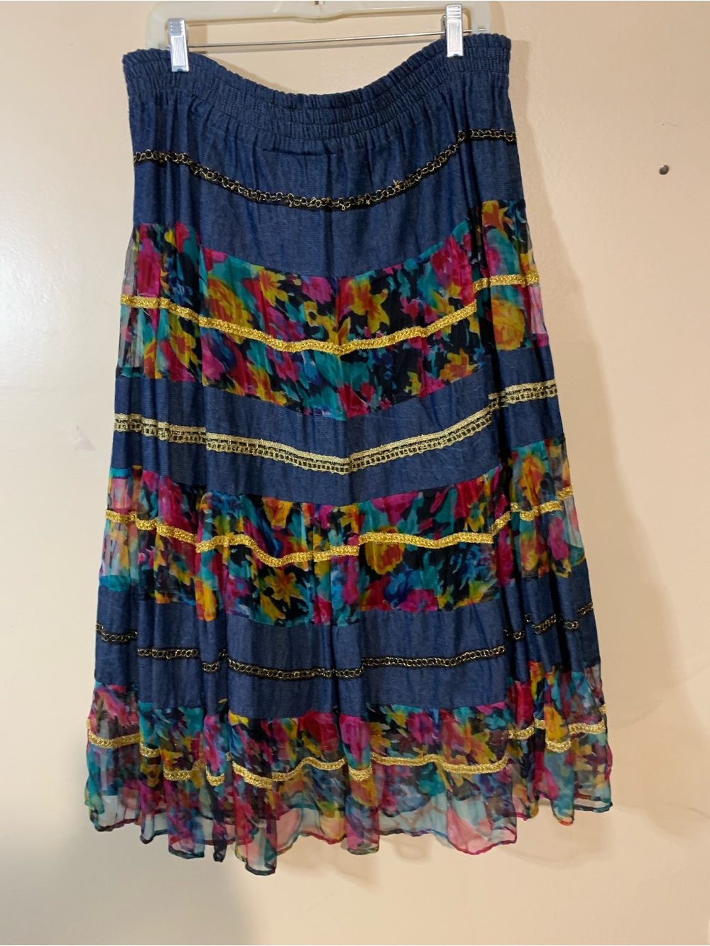 Vintage cottage core vibes Floral Boho Maxi Skirt in blue Jean  and Multicolor - Picture 3 of 10
